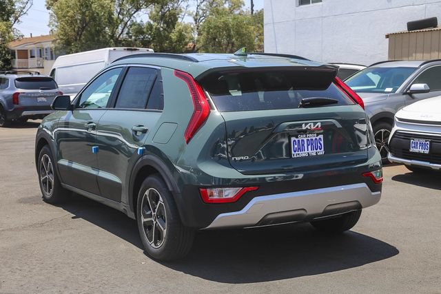 New 2026 Kia Niro EX FWD image 14