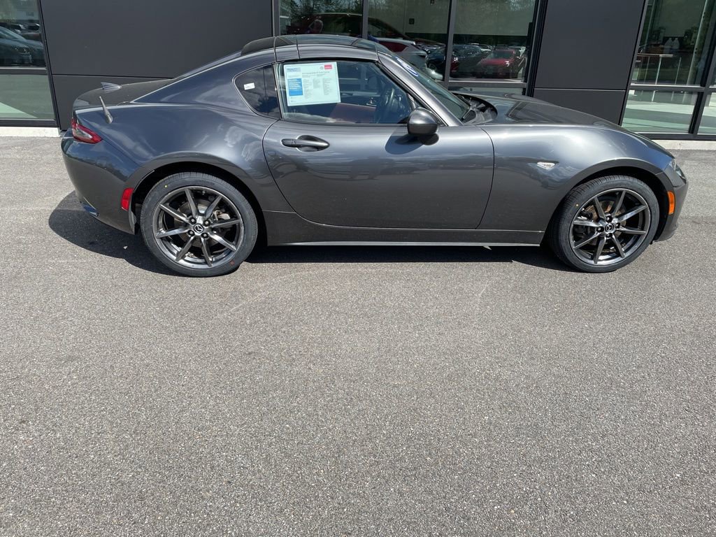 Used 2019 MAZDA MX-5 Miata RF Grand Touring w/ GT-S Package RWD image 3