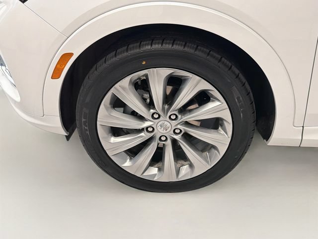 Used 2025 Buick Envista Avenir FWD image 25