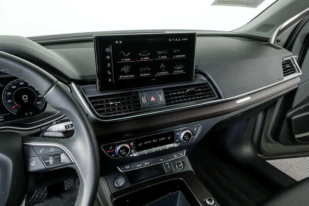 Used 2023 Audi Q5 2.0T Premium Plus w/ Premium Plus Package image 13