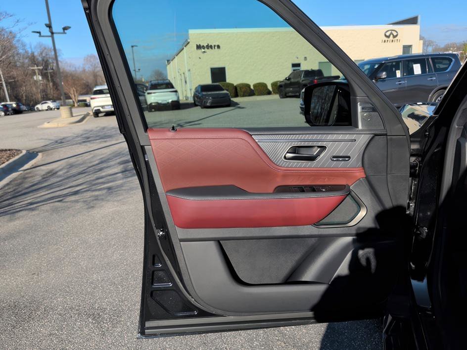 New 2026 INFINITI QX80 Autograph image 9