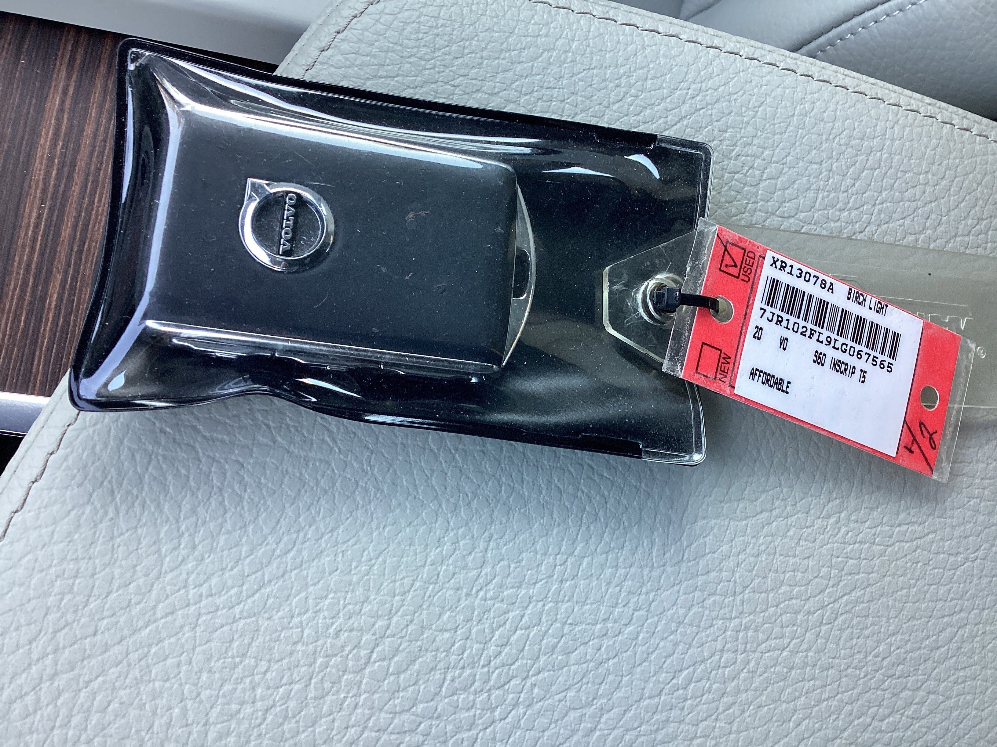 Used 2020 Volvo S60 T5 Inscription w/ Protection Package Premier image 38