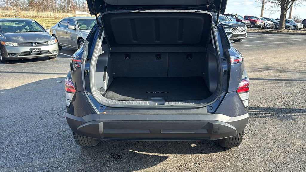 Used 2024 Hyundai Kona SEL image 32