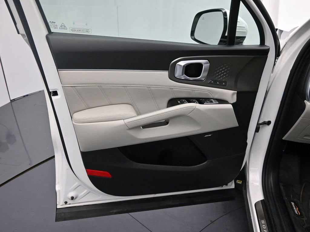 Certified 2025 Kia Sorento SX Prestige image 21