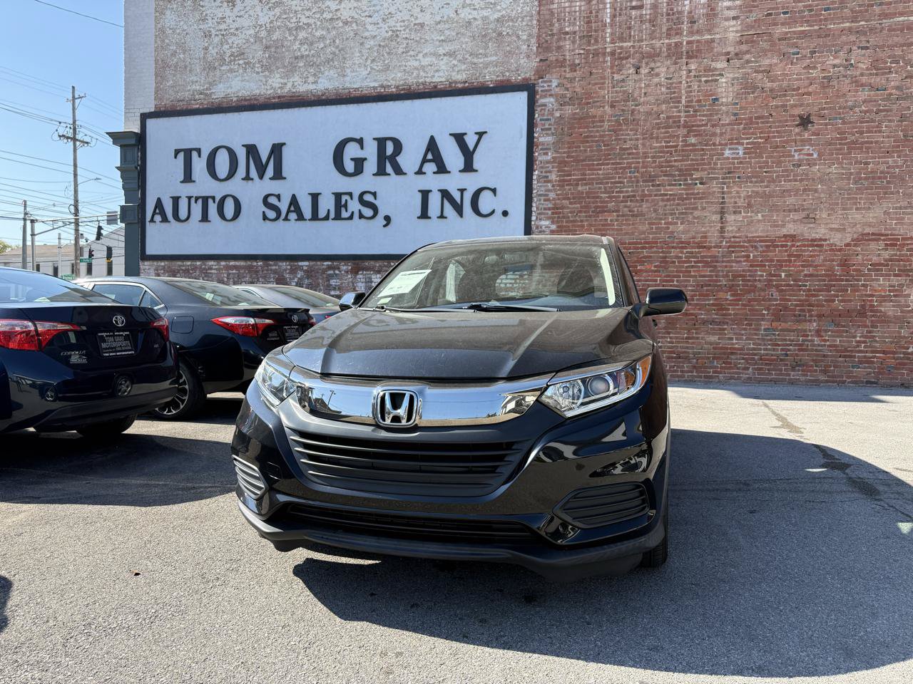 Used 2019 Honda HR-V LX image 1