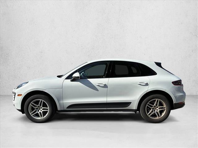 Used 2018 Porsche Macan AWD/4WD image 8