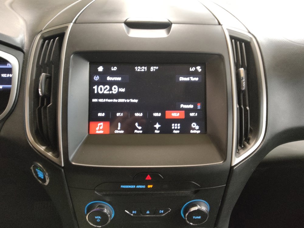 Used 2017 Ford Edge SEL w/ Equipment Group 201A image 25