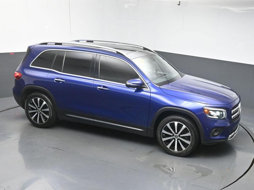 Used 2021 Mercedes-Benz GLB 250 w/ Premium Package image 43