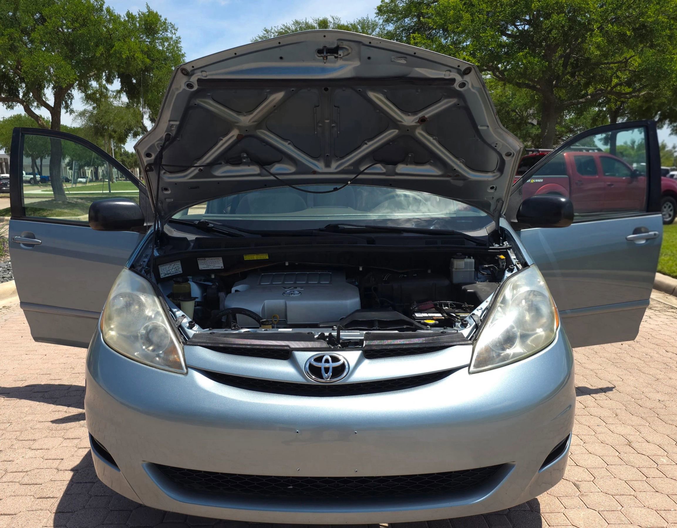 Used 2007 Toyota Sienna LE FWD image 11