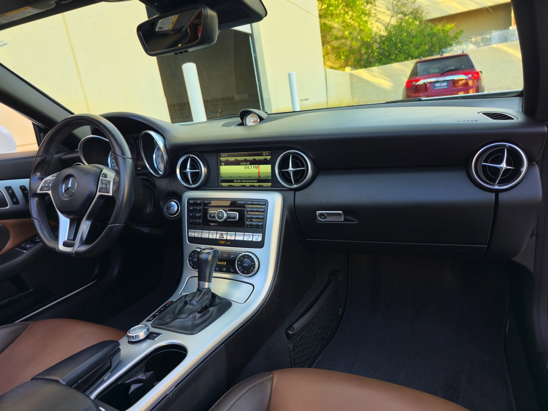 Used 2016 Mercedes-Benz SLK 350 image 26
