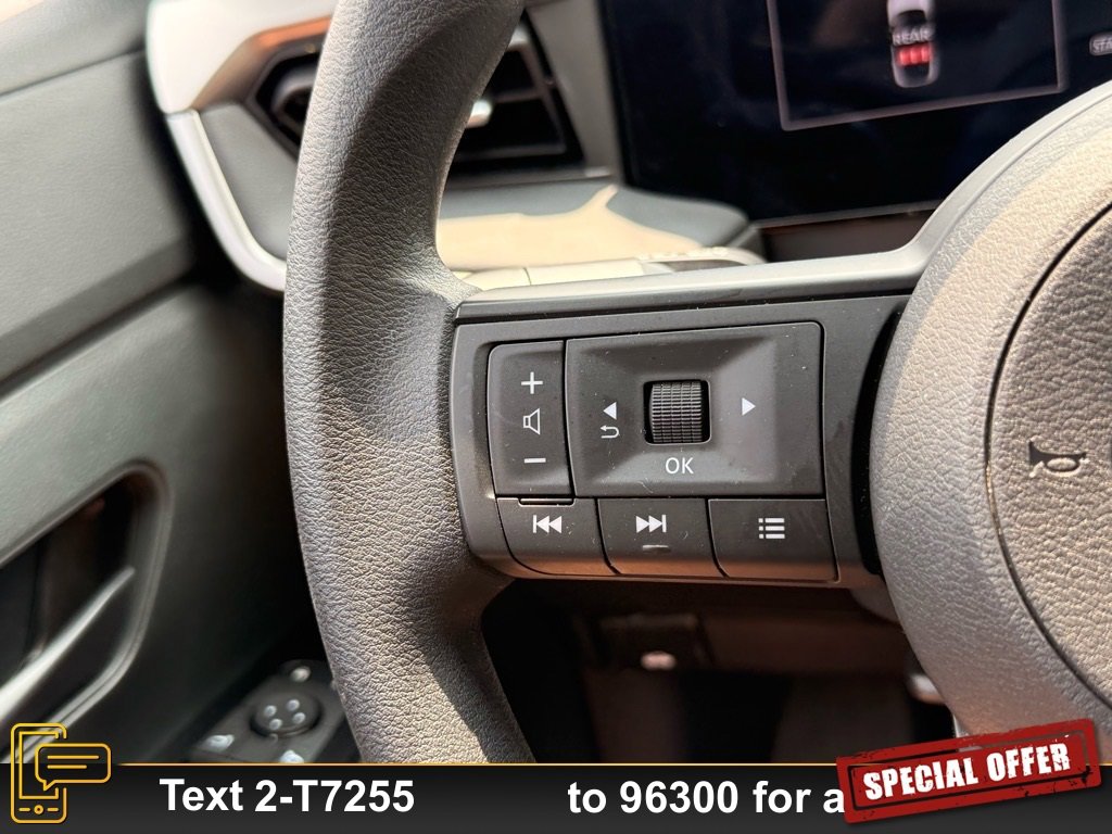 Used 2025 Nissan Kicks S image 17