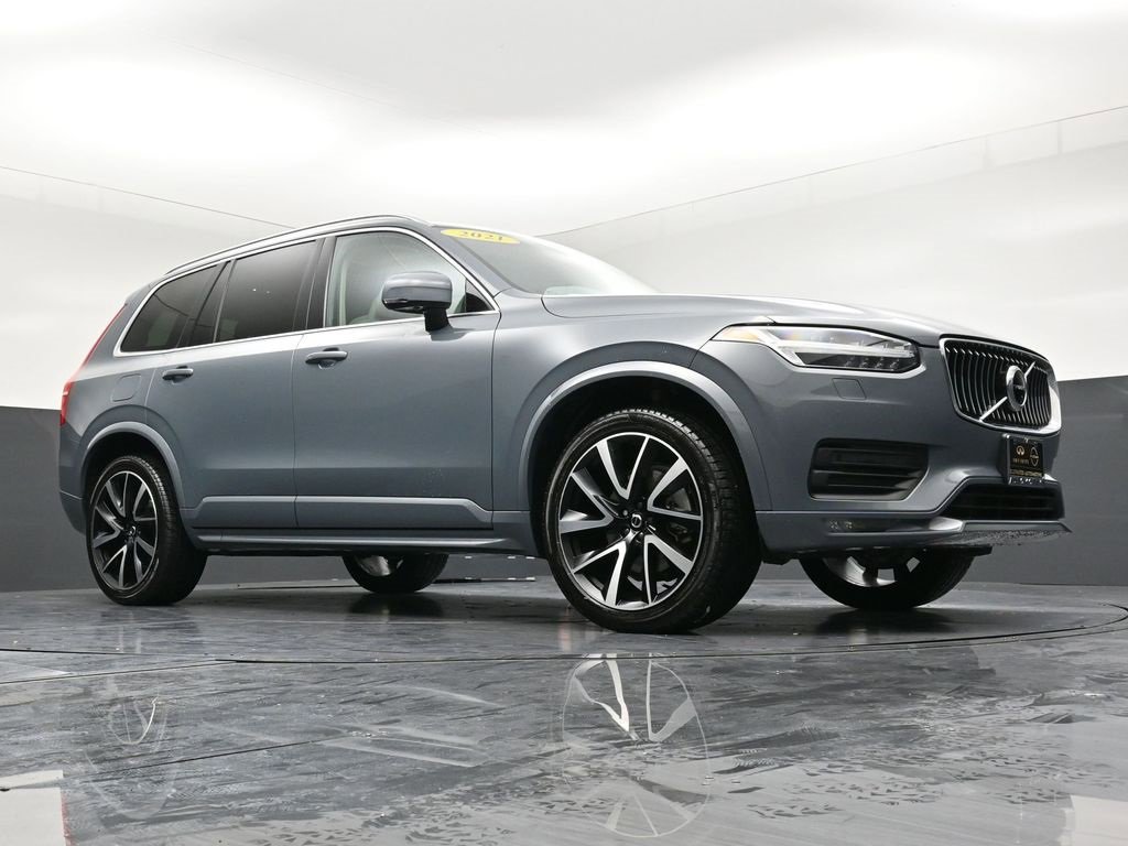 Used 2021 Volvo XC90 T6 Momentum w/ Advanced Package image 30