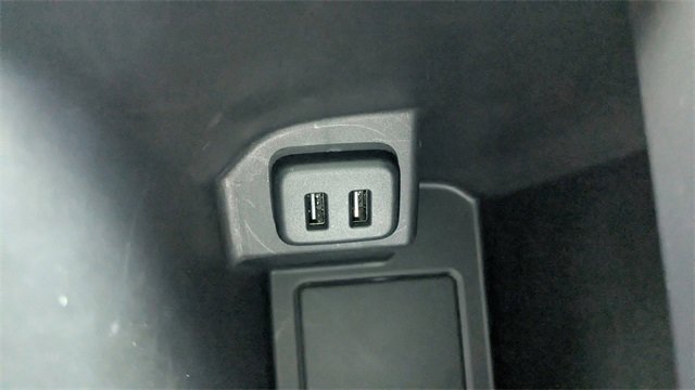 Used 2024 GMC Terrain Denali image 28