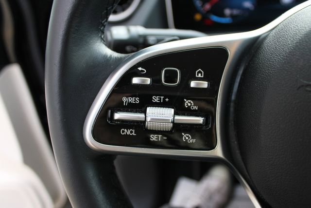 Used 2021 Mercedes-Benz GLA 250 4MATIC image 7