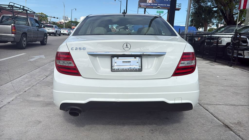 Used 2012 Mercedes-Benz C 250 Sedan image 13