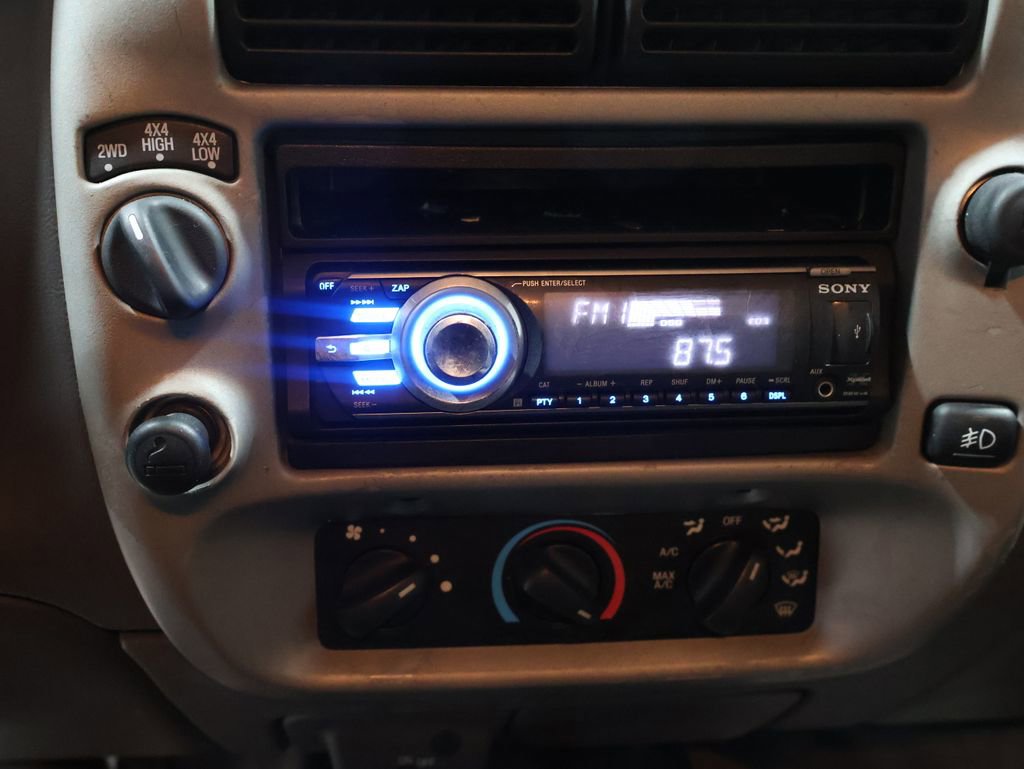 Used 2003 Ford Ranger XLT image 22