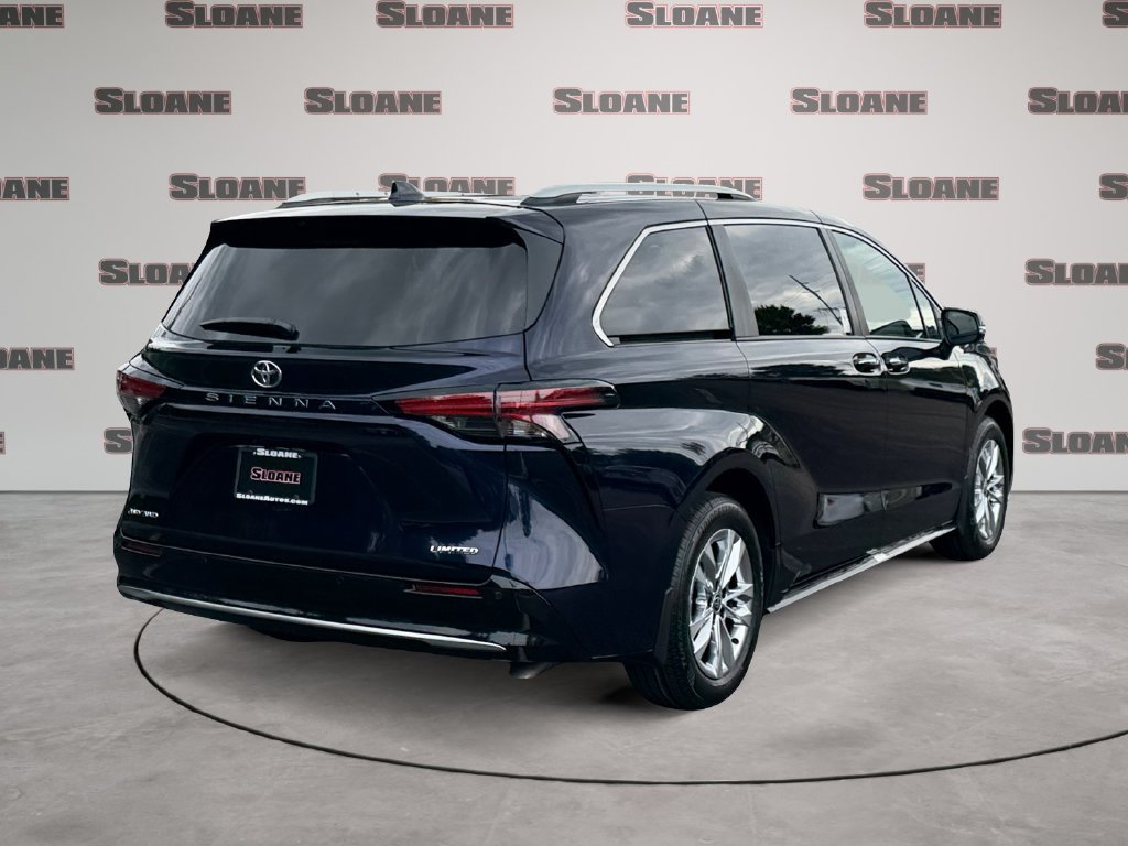 New 2026 Toyota Sienna Limited AWD/4WD image 5