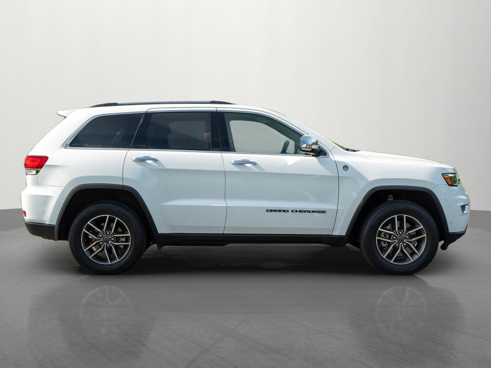 Used 2021 Jeep Grand Cherokee Limited w/ Luxury Group II AWD/4WD image 8