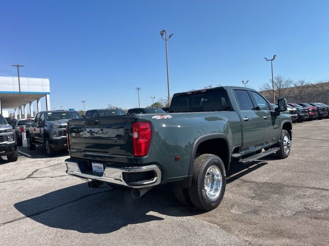 New 2026 Chevrolet Silverado 3500 LTZ w/ LTZ Plus Package AWD/4WD image 3