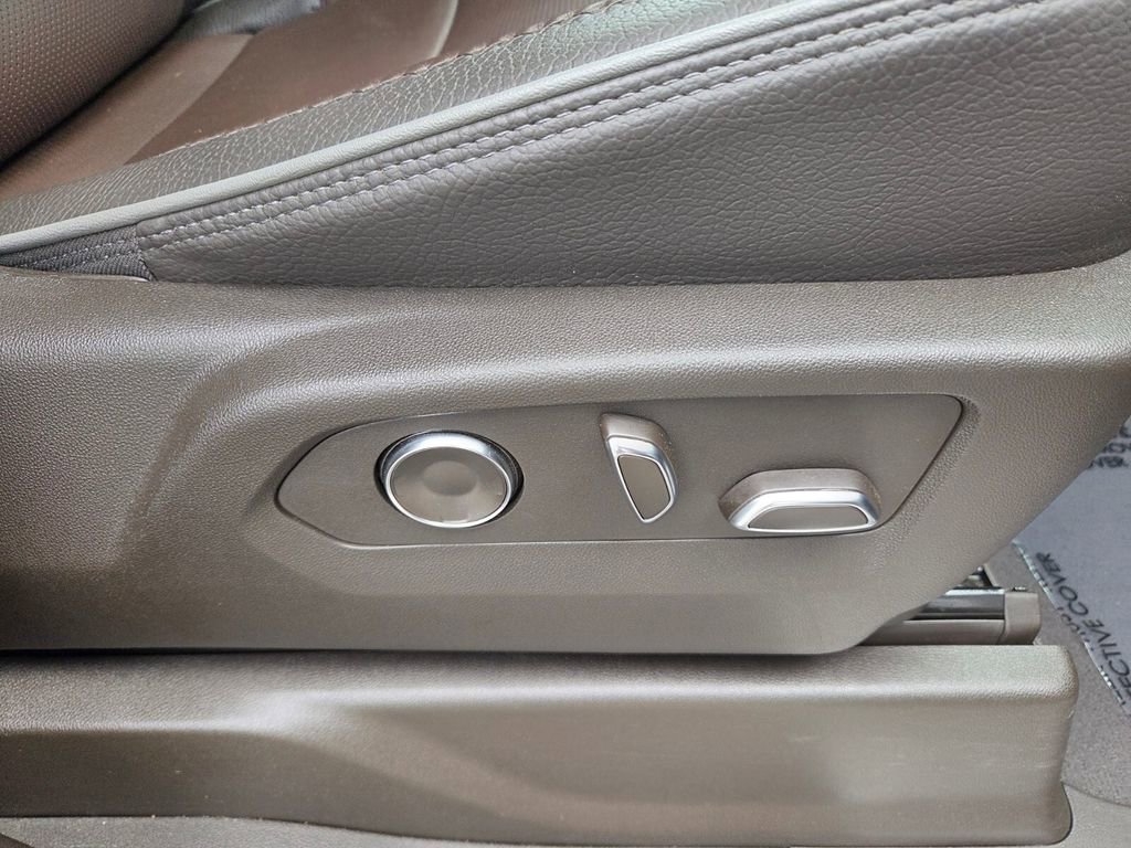 Used 2025 GMC Sierra 1500 Denali w/ Denali Reserve Package image 19