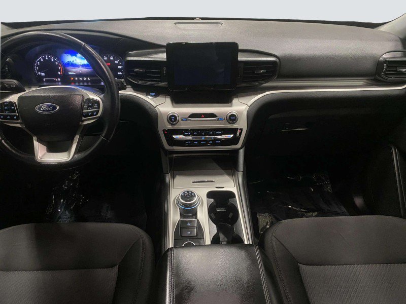 Used 2022 Ford Explorer XLT AWD/4WD image 24