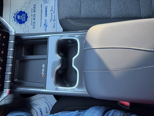 New 2026 GMC Acadia Elevation image 23