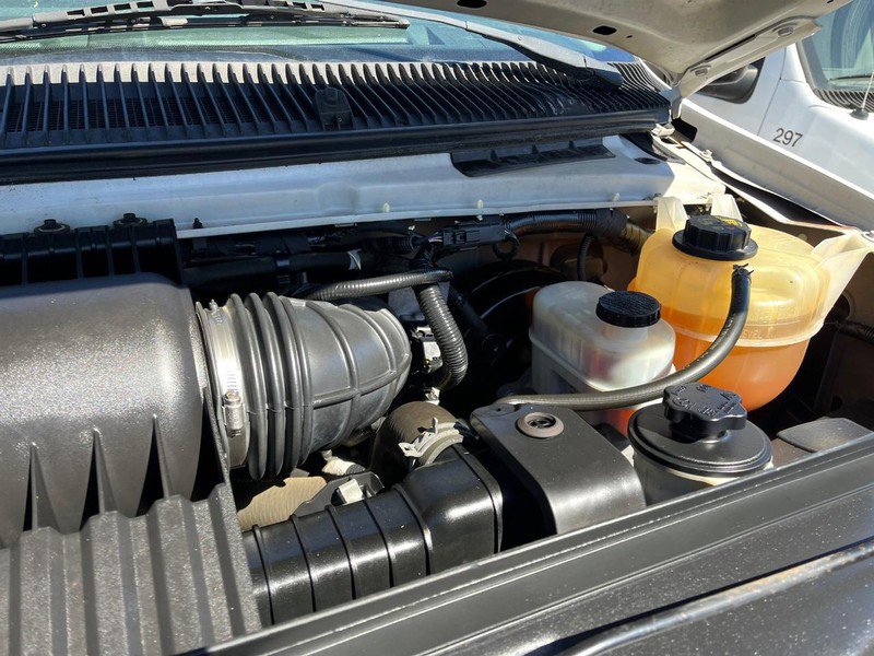 Used 2013 Ford E-350 and Econoline 350 XL w/ PWR Windows & Locks Group image 15