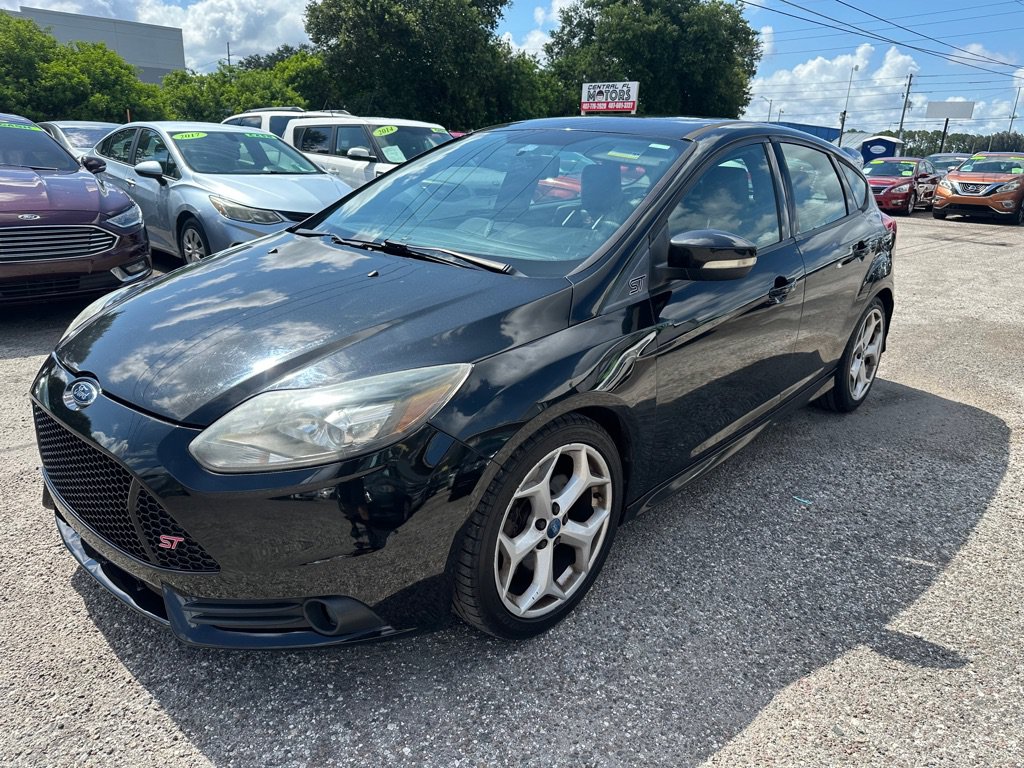 Used 2013 Ford Focus ST FWD image 3