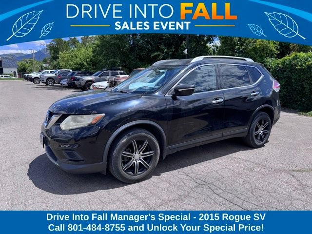 Used 2015 Nissan Rogue SV FWD image 1