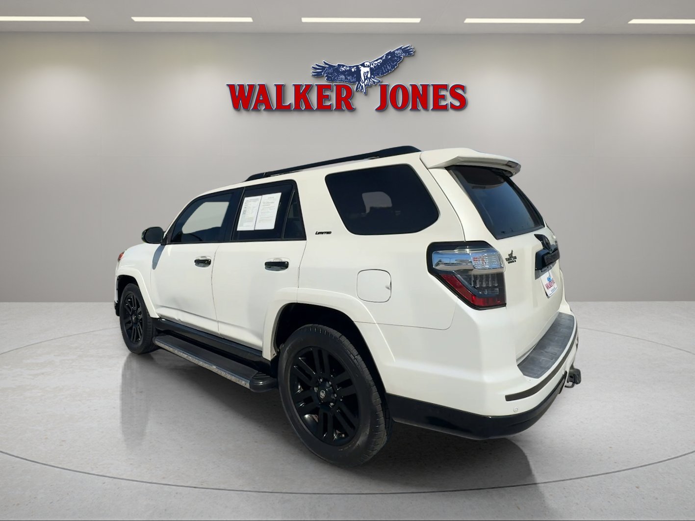 Used 2019 Toyota 4Runner Limited AWD/4WD image 5