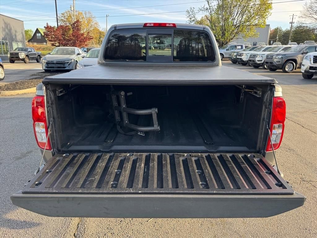 Certified 2018 Nissan Frontier SV w/ Value Truck Package image 10