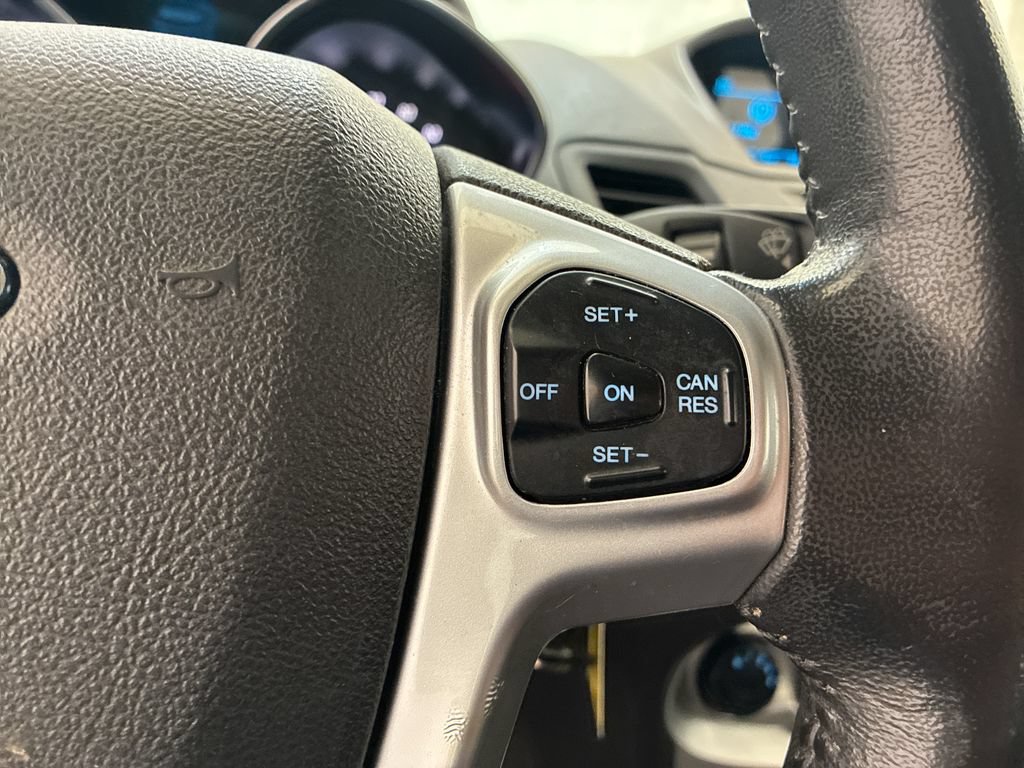 Used 2014 Ford Fiesta SE FWD image 19