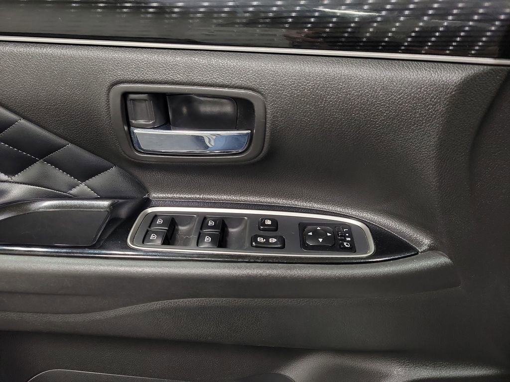 Used 2022 Mitsubishi Outlander GT image 19