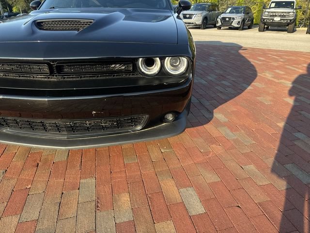 Used 2020 Dodge Challenger R/T w/ Blacktop Package RWD image 23