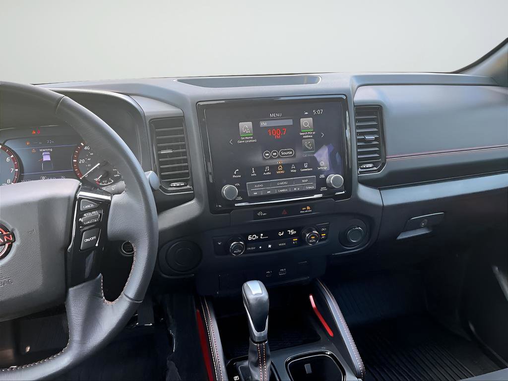 Used 2024 Nissan Frontier Pro-X image 17