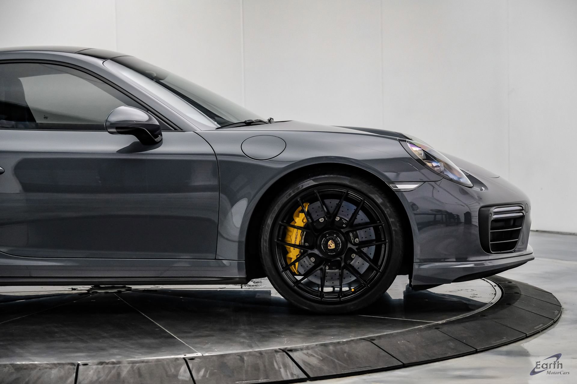 Used 2017 Porsche 911 Turbo S AWD/4WD image 28