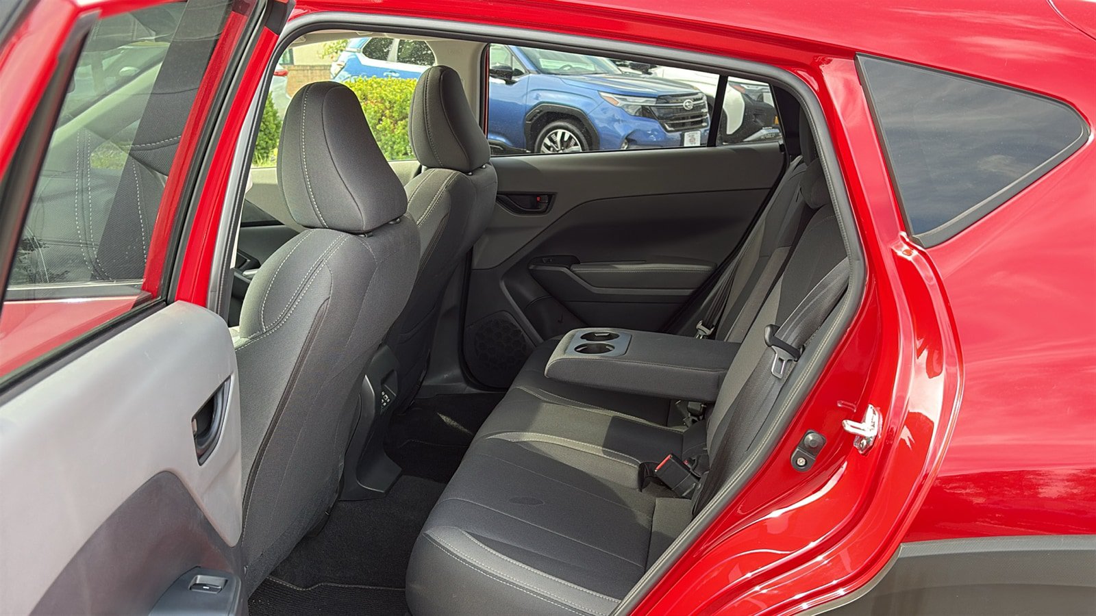 Used 2025 Subaru Crosstrek 2.5i Premium AWD/4WD image 23