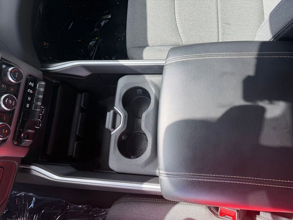 Certified 2021 RAM 3500 Big Horn w/ Level B Equipment Group image 27