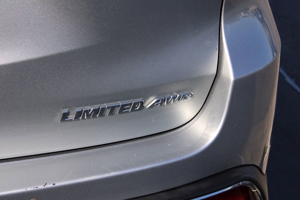 Used 2017 Toyota Highlander Limited Platinum image 9