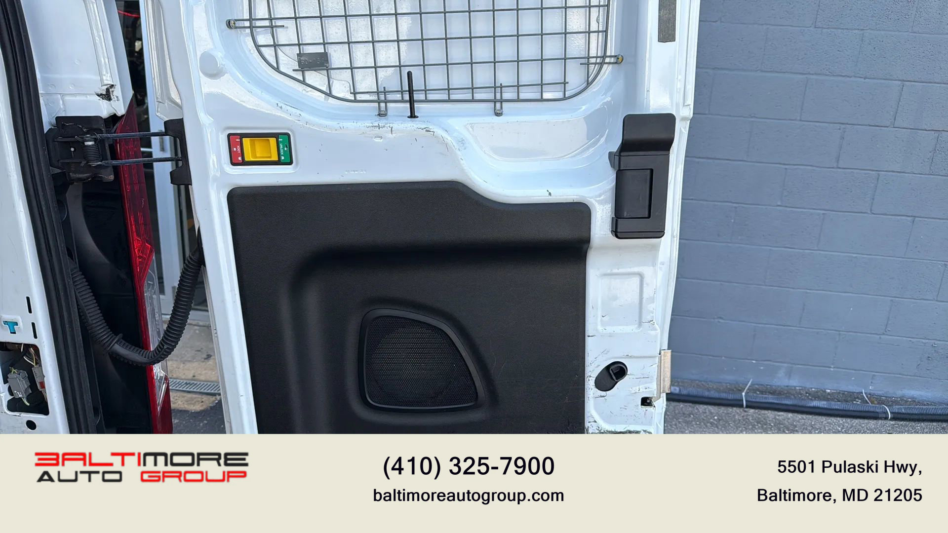 Used 2018 Ford Transit 250 148 Low Roof image 29