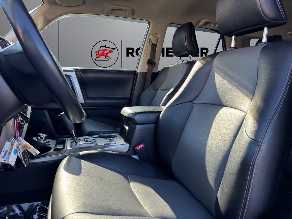 Certified 2018 Toyota 4Runner SR5 Premium AWD/4WD image 10