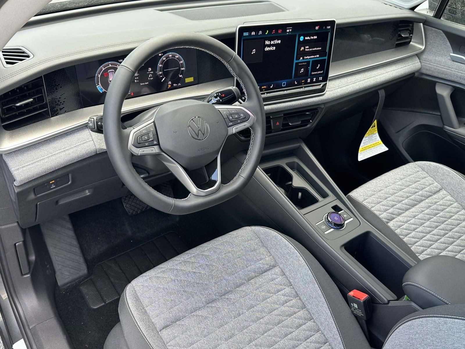 New 2026 Volkswagen Tiguan S AWD/4WD image 10