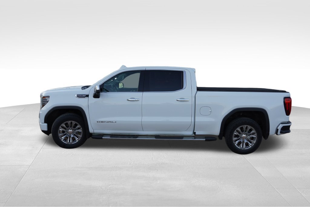 Used 2024 GMC Sierra 1500 Denali AWD/4WD image 9