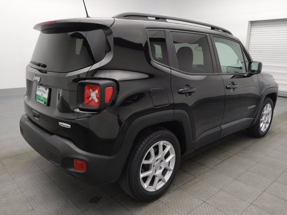 Used 2020 Jeep Renegade Latitude FWD image 9