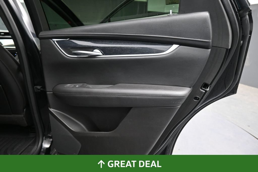 Used 2022 Cadillac XT5 Premium Luxury AWD/4WD image 21