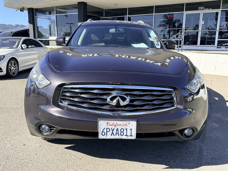Used 2011 INFINITI FX35 AWD w/ Premium Pkg image 2
