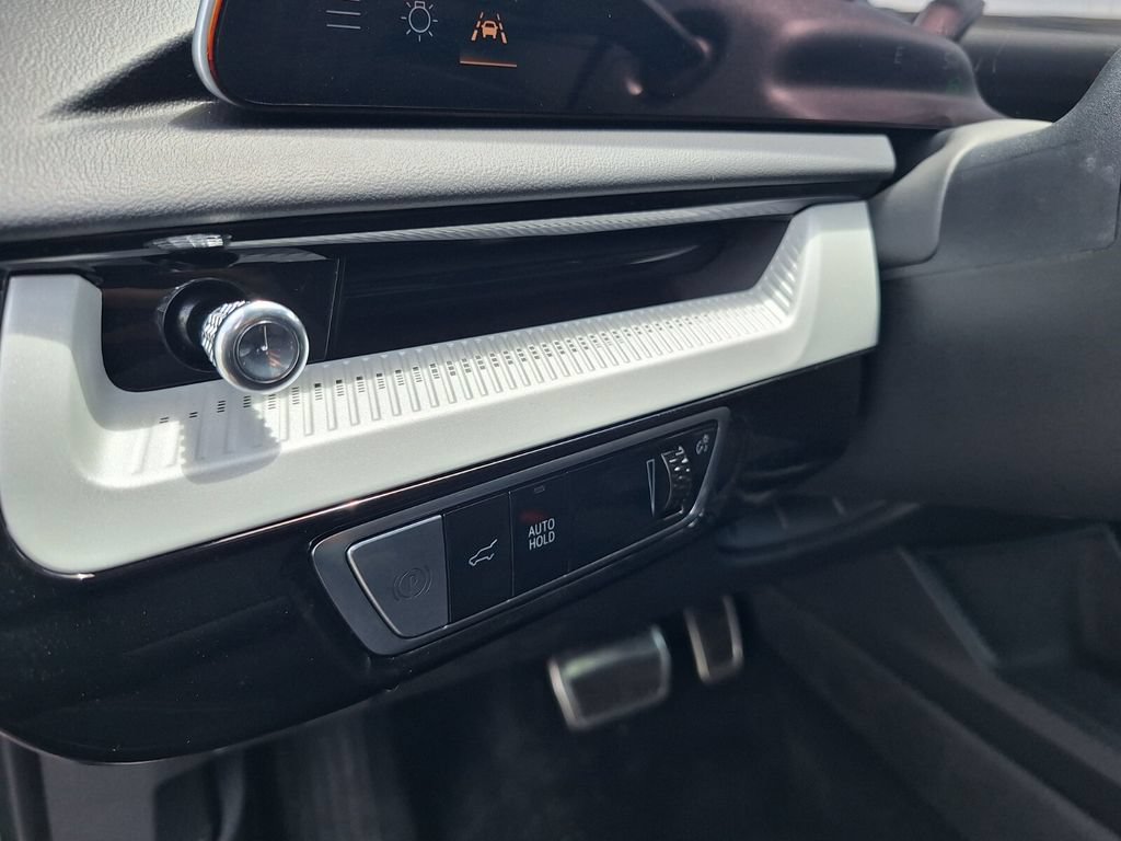 New 2026 Cadillac Optiq Luxury 1 RWD image 24