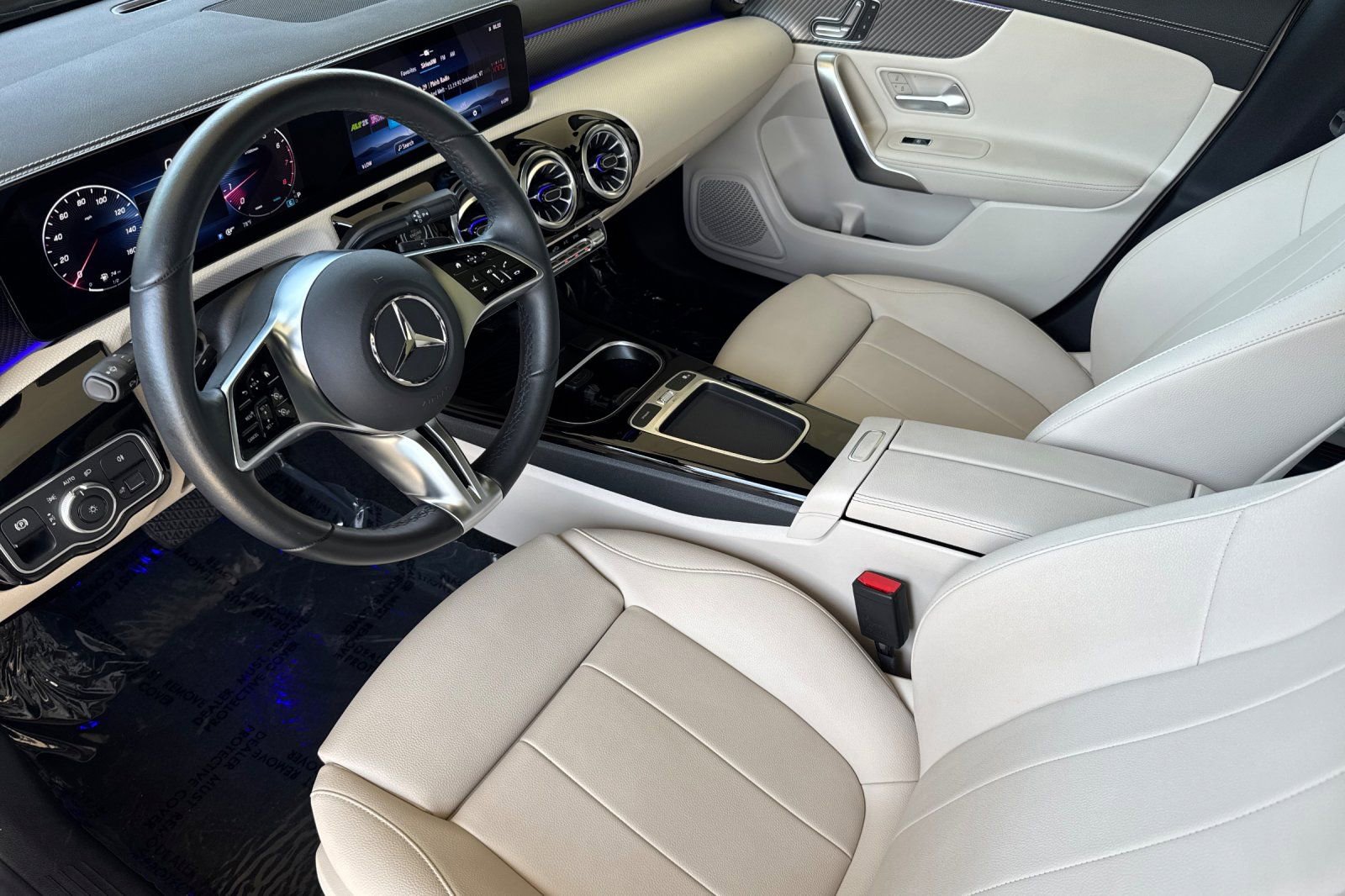 Certified 2025 Mercedes-Benz CLA 250 image 10