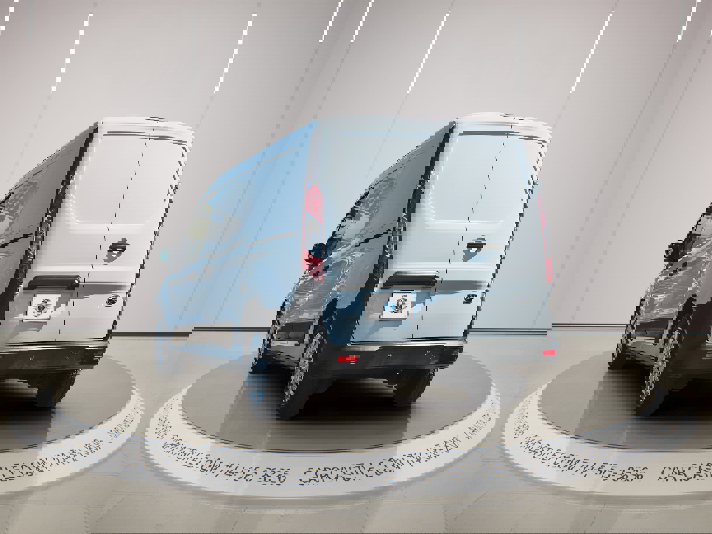 Used 2023 Ford Transit Connect XL image 5