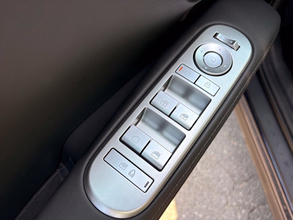 New 2027 Hyundai Palisade SEL Premium FWD image 12